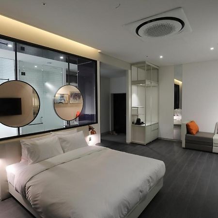 Orchid Hotel Вонджу Экстерьер фото