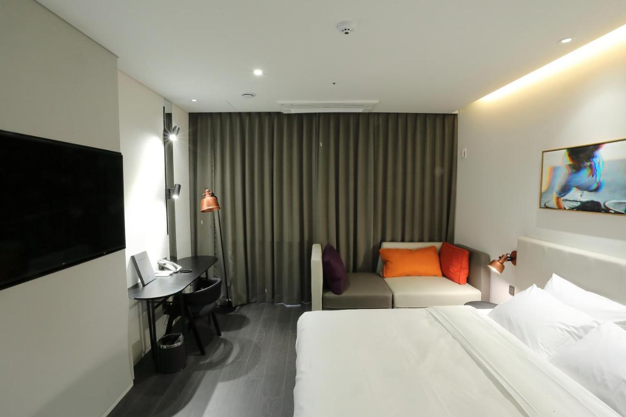 Orchid Hotel Вонджу Экстерьер фото