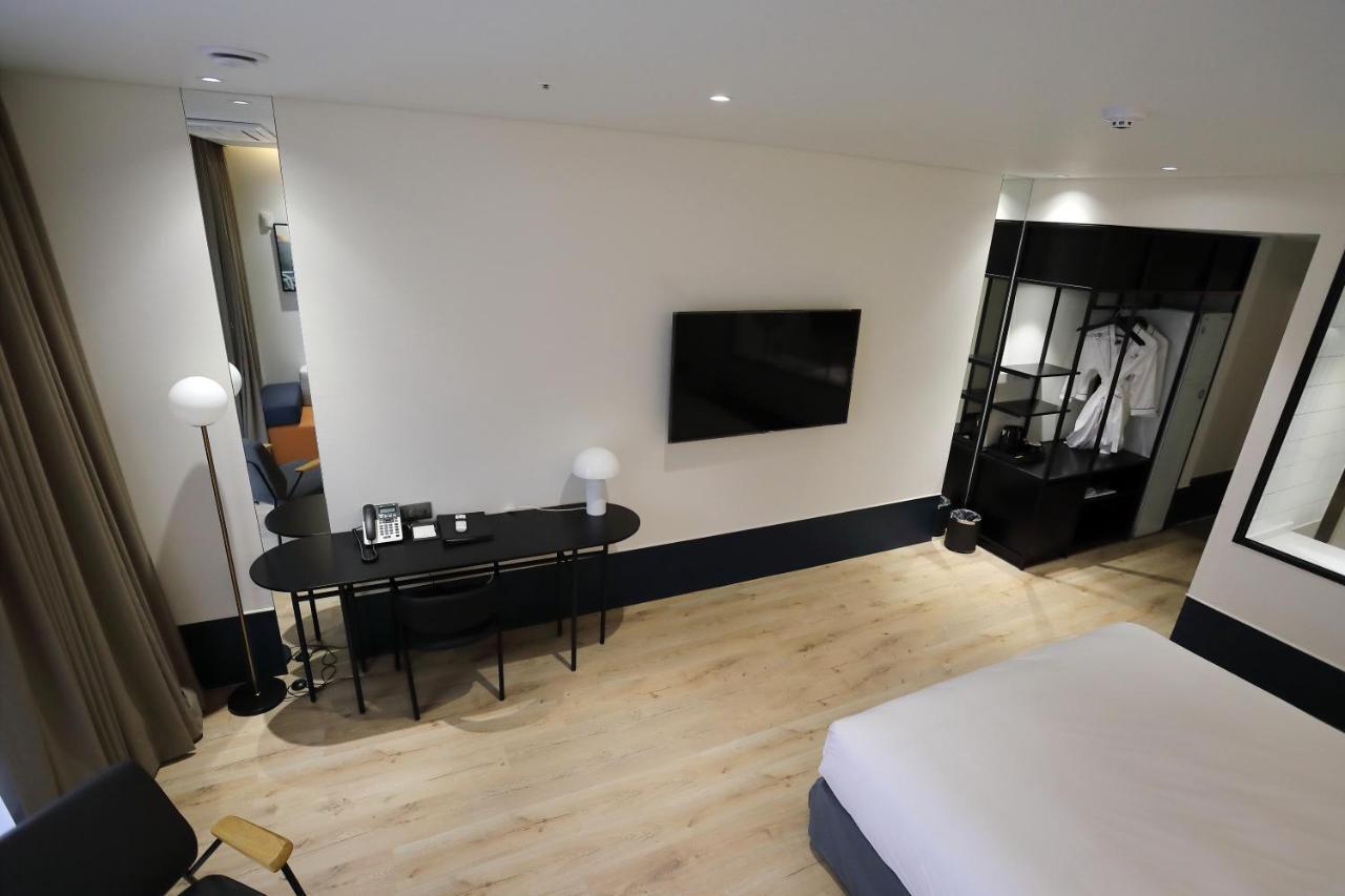 Orchid Hotel Вонджу Экстерьер фото