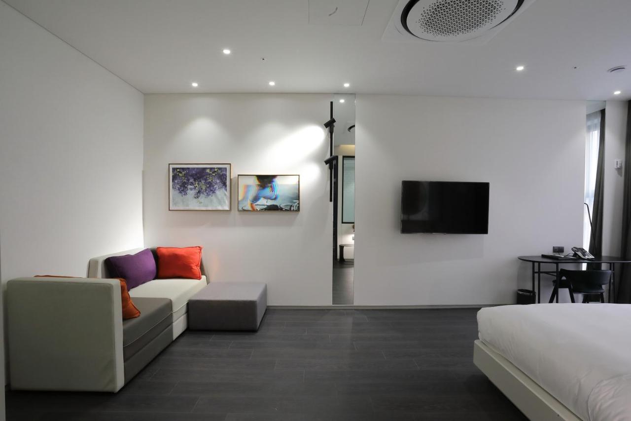 Orchid Hotel Вонджу Экстерьер фото